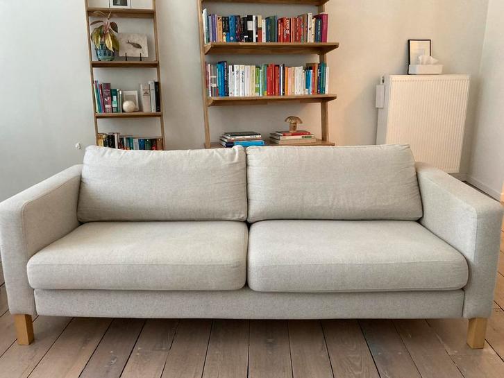 3-zitsbank - Karlstad (Ikea), Huis en Inrichting, Zetels | Zetels, Gebruikt, Rechte bank, Driepersoons, Hout, Stof, Ophalen