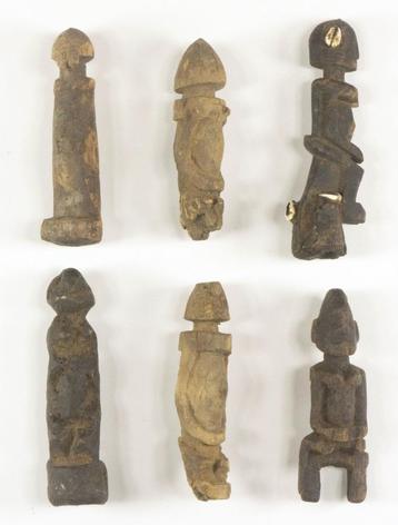 Art Africain - 6 anciennes statuettes Dogon - Mali