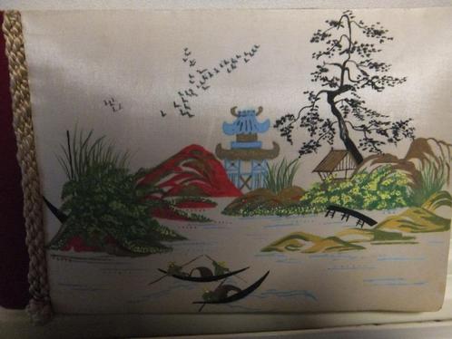 chinees doosje, Antiek en Kunst, Antiek | Woonaccessoires, Ophalen of Verzenden