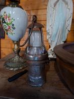 Oude mijnlamp, Ophalen