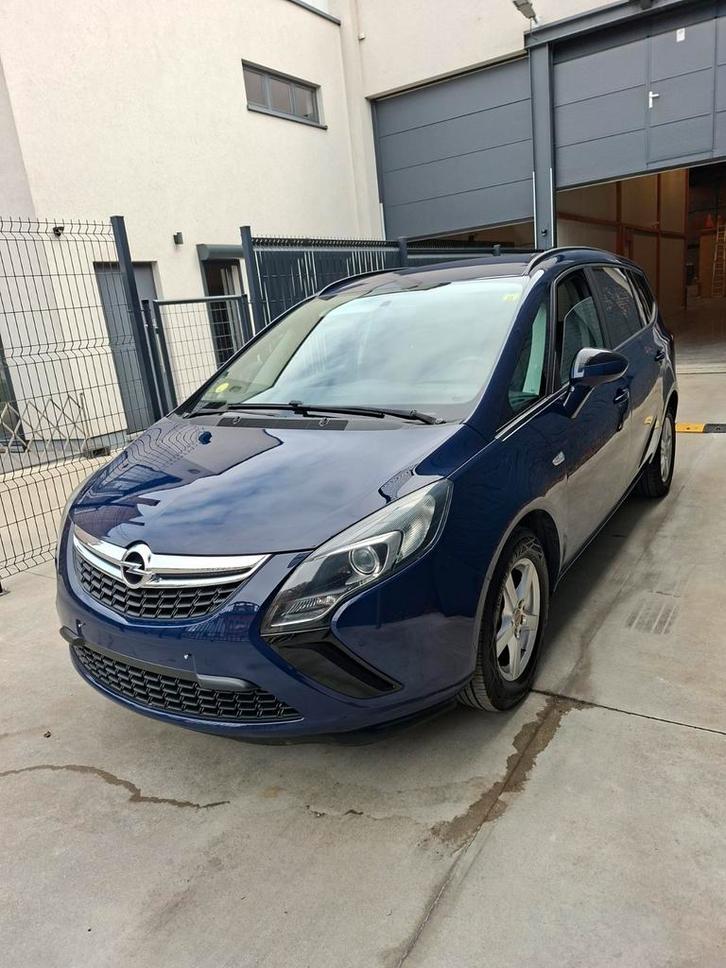 Opel zafira 2.0 klaar voor een licentie, Auto's, Opel, Particulier, Zafira, Diesel, Ophalen