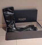 Scapa laarzen, Enlèvement