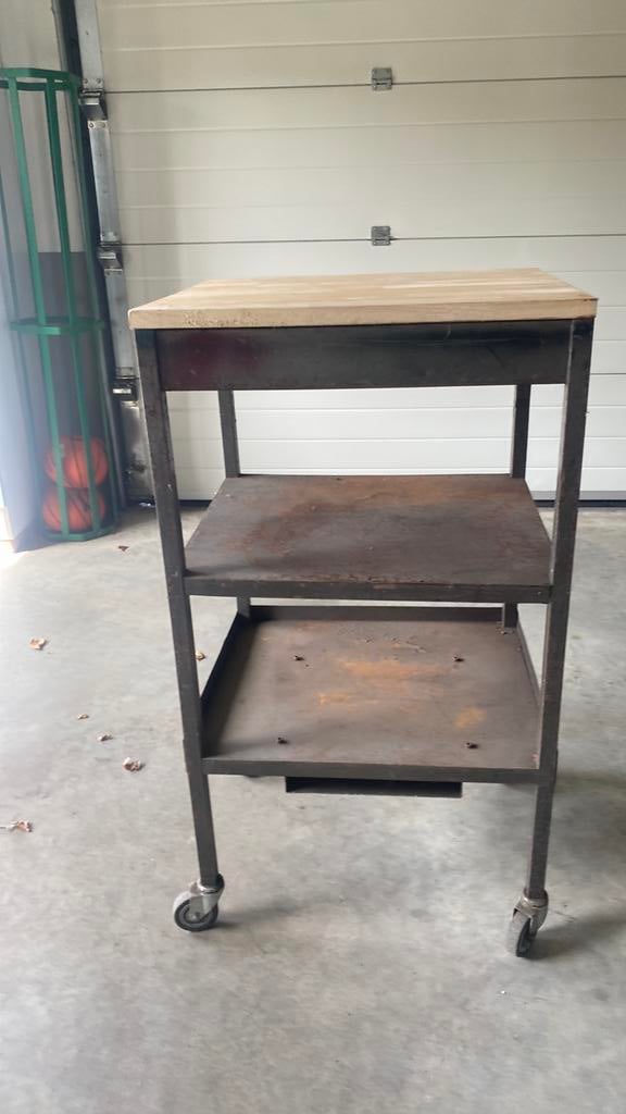 Mobiel karretje met beuken blad, Ophalen, Gebruikt