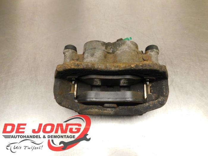 Remklauw (Tang) links-voor van een Mercedes Vito, Auto-onderdelen, Remmen en Aandrijving, Mercedes-Benz, Gebruikt, 3 maanden garantie