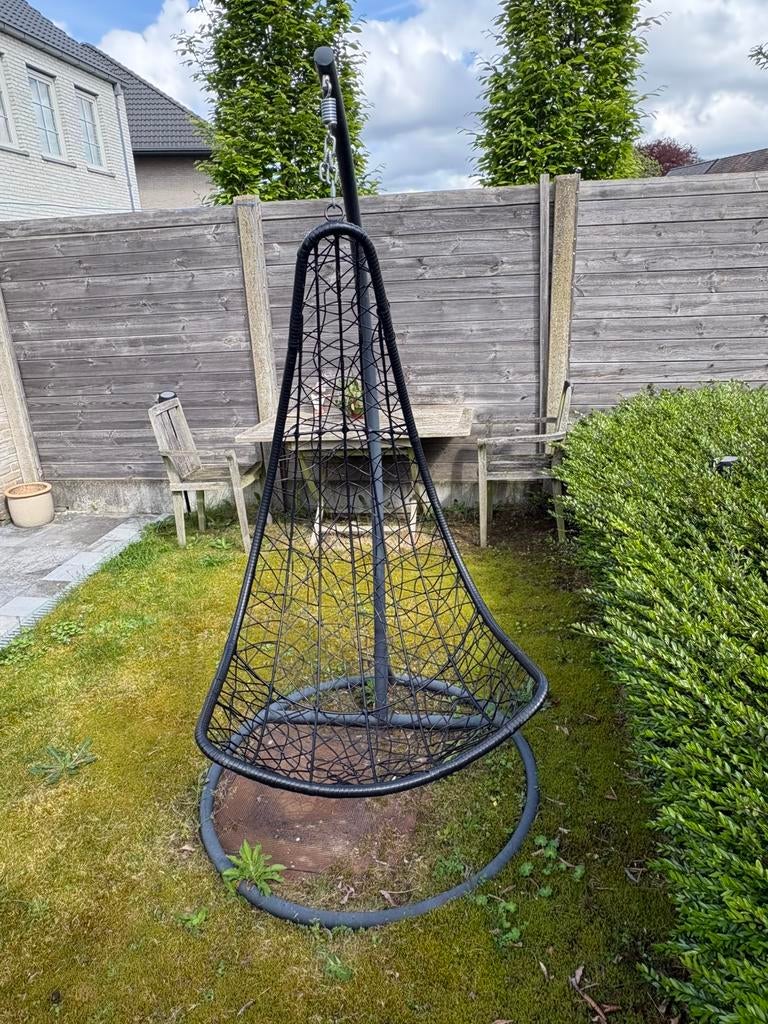 Hangstoel / schommelstoel voor buiten, Ophalen, Zo goed als nieuw