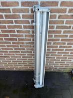 Industriele tl lamp, Ophalen