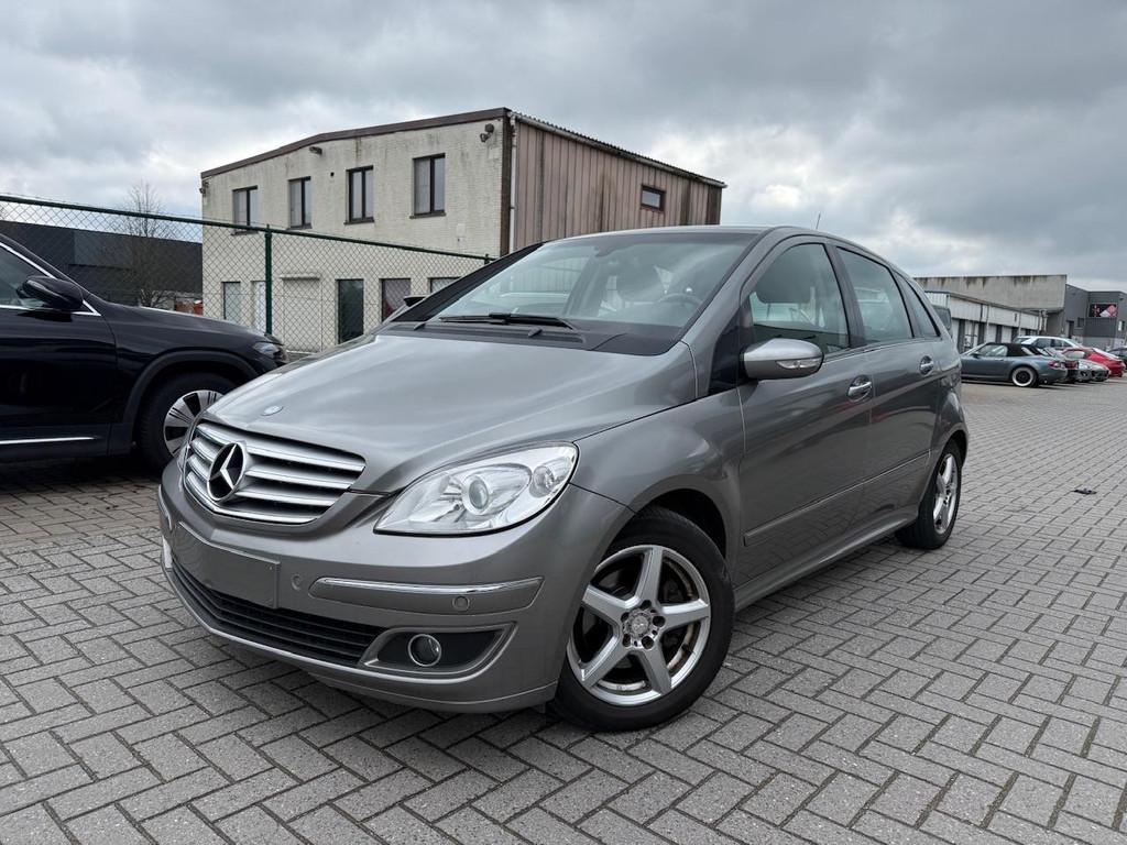 Mercedes B-klasse 200 CDI AUTOMAAT ONLY EXPORT, Auto's, Monovolume, Gebruikt, 1370 kg, 4 cilinders
