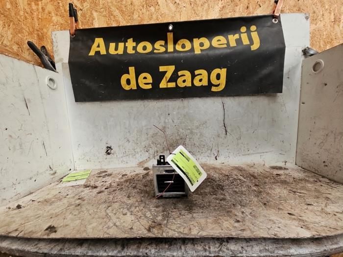 Grille aération tableau de bord d'un Landrover Range Rover, Autos : Pièces & Accessoires, Tableau de bord & Interrupteurs, Land Rover