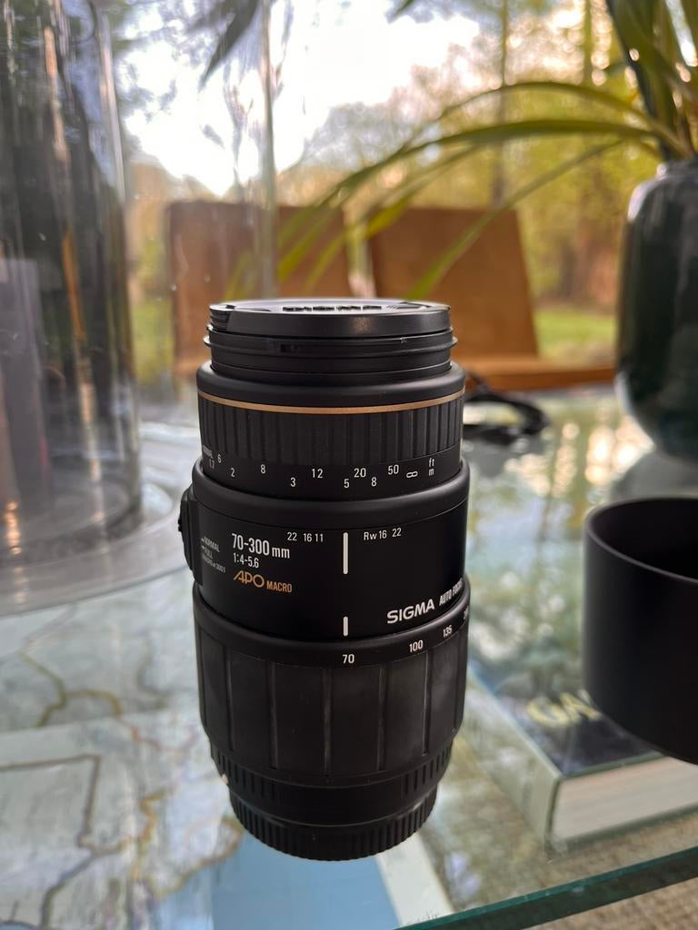 Sigma 70-300 APO Macro Super, Ophalen, Zo goed als nieuw