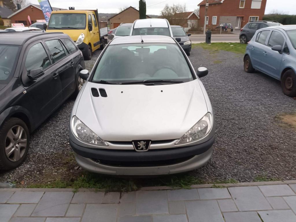 Peugeot 206, Argent ou Gris, Achat, Boîte manuelle, 5 places