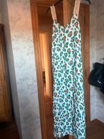 Jolie robe imprévu taille m, Kleding | Dames, Jumpsuits, Ophalen of Verzenden, Zo goed als nieuw, Maat 38/40 (M), Overige kleuren