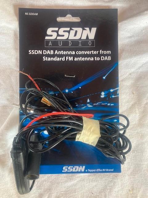 Audio DAB converter - van FM naar DAB radio, Ophalen of Verzenden, Zo goed als nieuw