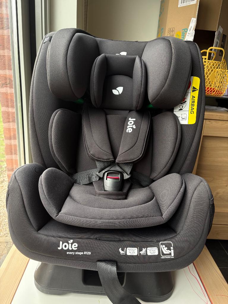 Joie Every Stage R129 autostoel (0–12 jaar), Kinderen en Baby's, Verstelbare rugleuning, Autogordel, Zo goed als nieuw, Ophalen