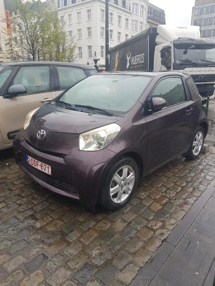 TOYOTA IQ, Auto's, Toyota, Particulier, IQ, Benzine, Euro 4, Coupé, 3 deurs, Handgeschakeld, Overige kleuren, Zwart, Stof, Voorwielaandrijving