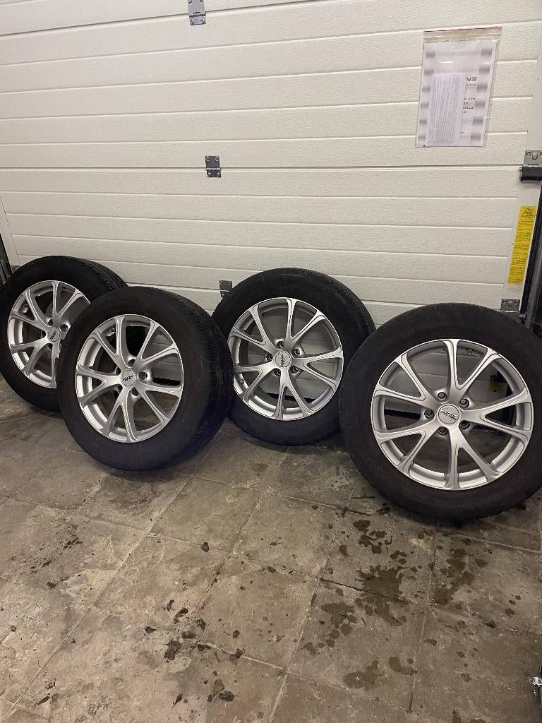 jantes pour KIA Sportage, Autos : Pièces & Accessoires, Pneus & Jantes, Jante(s), Pneus hiver, 17 pouces, 225 mm, Véhicule de tourisme