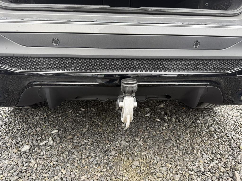 Mercedes-Benz GLB-Klasse 200 AMG Line | Trekhaak | 360 Par, Auto's, Stof, 120 kW, 5 zetels, 5 deurs