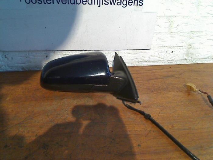 Buitenspiegel rechts van een Audi A4, Auto-onderdelen, Spiegels, Audi, Gebruikt, 3 maanden garantie, Ophalen of Verzenden