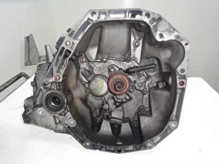 Versnellingsbak van een Renault Clio, Gebruikt, -, Renault, -