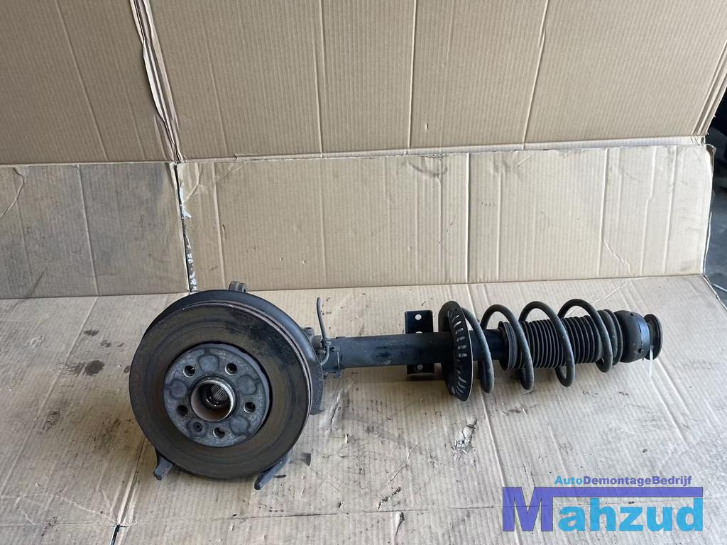 VW POLO 6R 1.2 TDI Rechts voor veerpoot + fuseehuis 2009-17, Fabrikant BV, Gebruikt, Info@fabrikant.eu, Fabrikantstraat 1
1000 AA  Amsterdam, NL