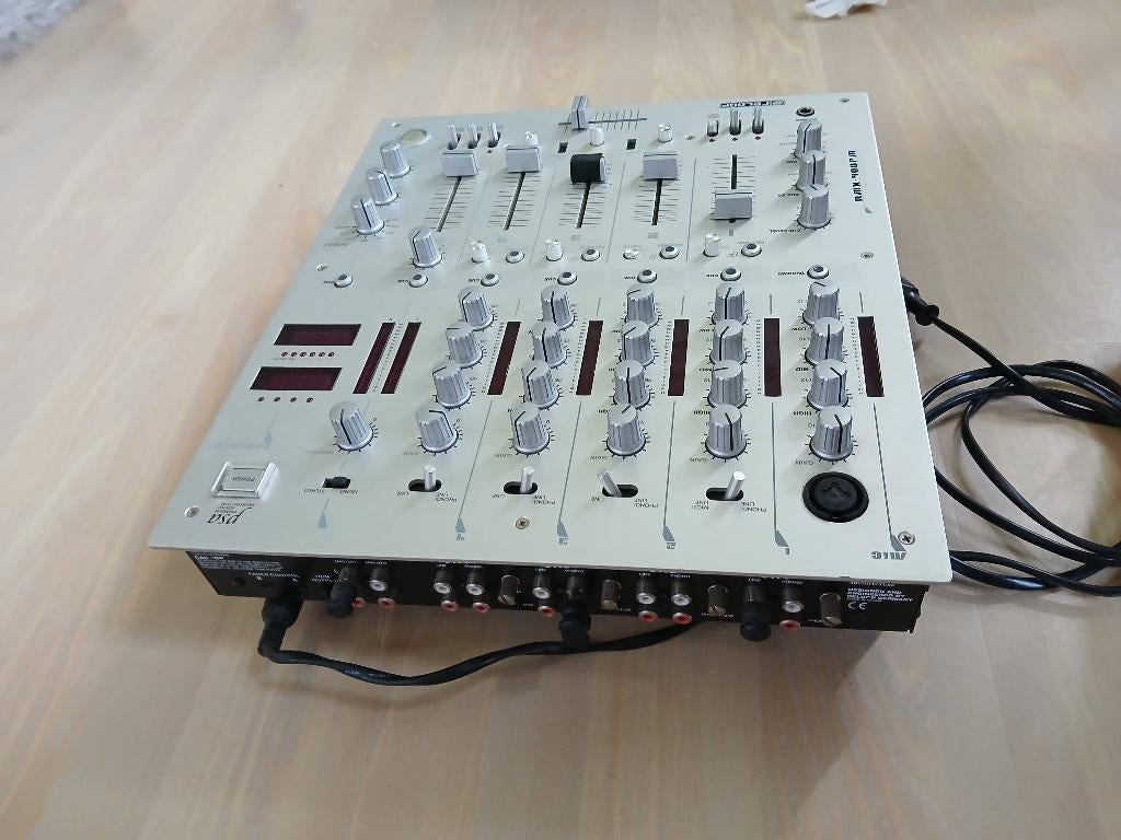 Reloop RMX-40 DSP Ltd mixer, Ophalen, Zo goed als nieuw, Microfooningang