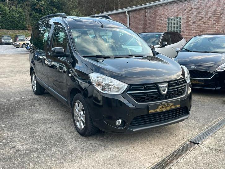 Dacia dokker 2017 1.2 TCE 147000KM contrôle technique Ok., Auto diversen, Ongevalwagen, Dacia, Handgeschakeld, Benzine, Monovolume