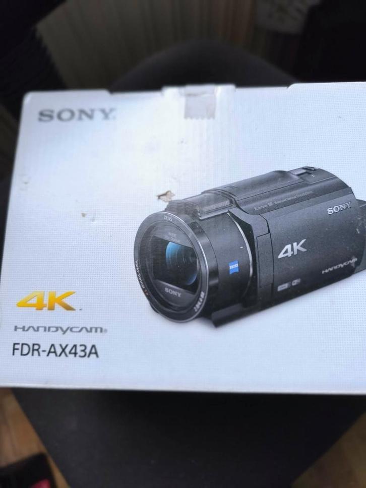 Caméscope Sony 4K ax43, TV, Hi-fi & Vidéo, Caméscopes numériques, Comme neuf, Caméra, Sony, 8 à 20x, Full HD, Enlèvement ou Envoi
