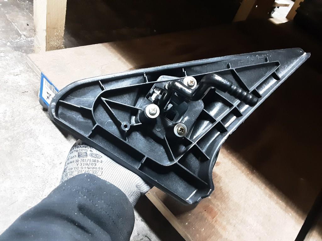 RETROVISEUR EXTERIEUR DROIT BX 1.1 -> 1.6 (0932803), Autos : Pièces & Accessoires, Citroën, Mevr. I. Hauben, Utilisé, Rue de l'Espoir 34 34
4030  GRIVEGNÉE, BE