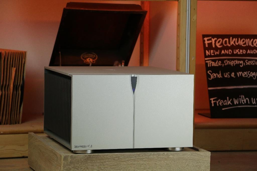 Audia Flight No4 MK2 / No 4 MK 2 TRADE.INRUIL *Nov 2025!*, TV, Hi-fi & Vidéo, Amplificateurs & Ampli-syntoniseurs, Comme neuf