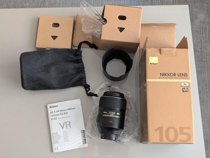 Nikon AF-S VR Micro-Nikkor 105mm f/2.8G IF-ED, TV, Hi-fi & Vidéo, Photo | Lentilles & Objectifs, Neuf, Objectif macro