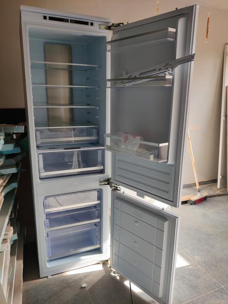 Inbouw koelkast met 3 vriesvakken, Elektronische apparatuur, Koelkasten en IJskasten, Ophalen