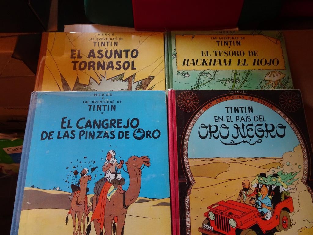 4 BD Tintin (Langue espagnole) - Hergé, Livres, BD, Plusieurs BD, Enlèvement ou Envoi, Utilisé, HERGE
