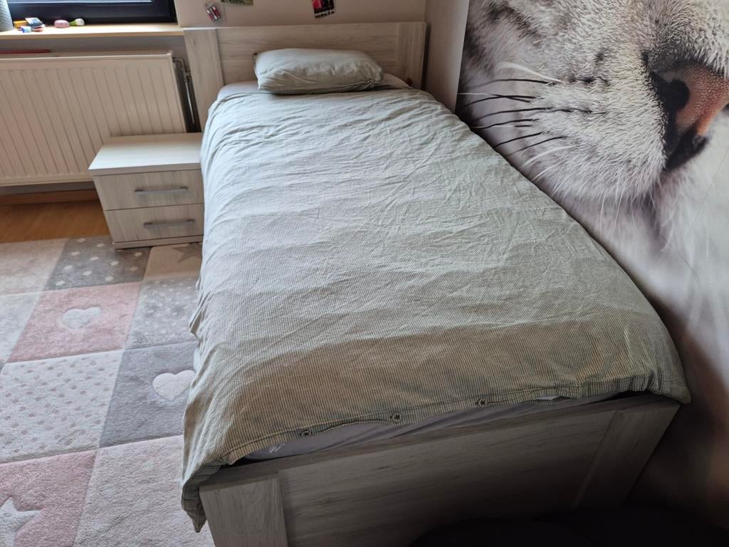 Éénpersoonskamer, Ophalen