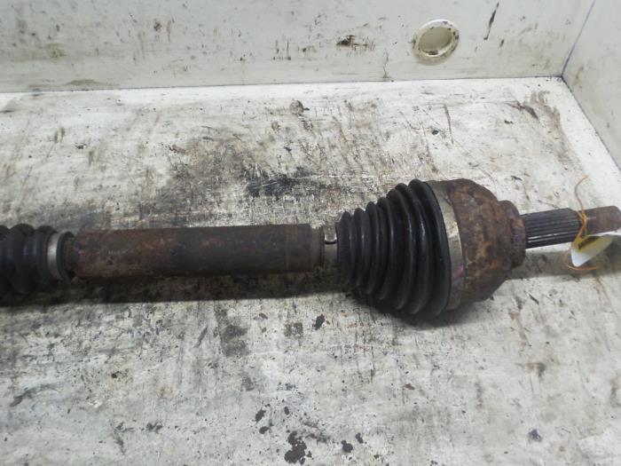 Aandrijfas rechts-voor van een Renault Grand Espace, Auto-onderdelen, Remmen en Aandrijving, Renault, Gebruikt, 3 maanden garantie