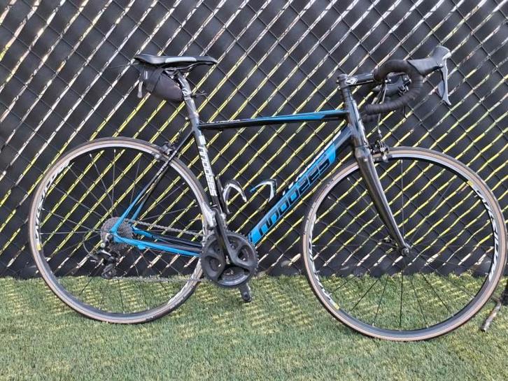 Koerfiets Moozes Strade met toebehoren, Vélos & Vélomoteurs, Vélos | Vélos de course, Plus de 20 vitesses, Enlèvement