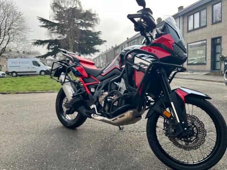 Honda CRF1100L Africa Twin DCT | 1e | Veel accessoires, Motos, Motos | Honda, Entreprise, plus de 35 kW, 2 cylindres, Permis Moto A