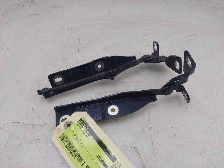 CHARNIERE DE CAPOT C3 (SC) (|9683552580|9683552480|), Autos : Pièces & Accessoires, Autres pièces automobiles, Citroën, Utilisé