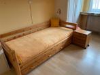 Lit lit pour enfants et adolescents + table de chevet, 85 à 100 cm, Enlèvement, Matelas, 180 cm ou plus