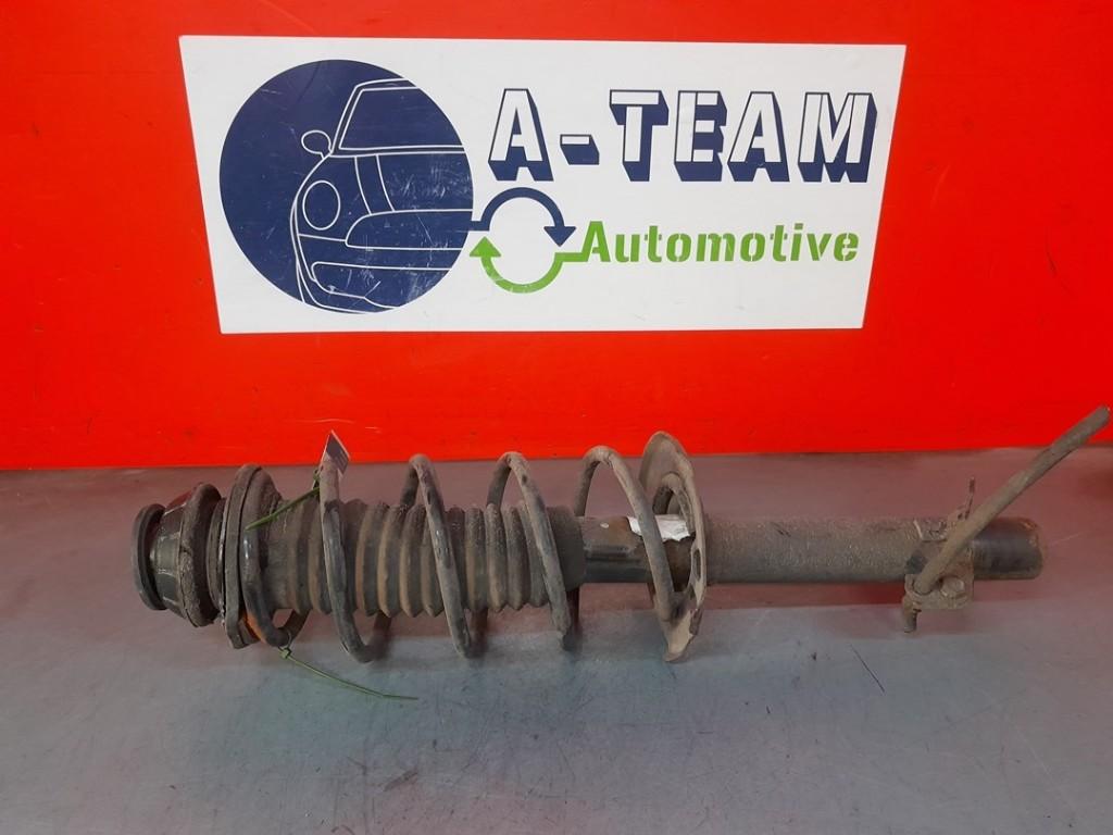 AMORTISSEUR OU ABSORBEUR DE CHOC AVANT GAUCHE Peugeot 107, Utilisé, Peugeot