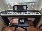 Roland FP‑10 digitale piano + bijhorende accessoires, Muziek en Instrumenten, Ophalen, Piano
