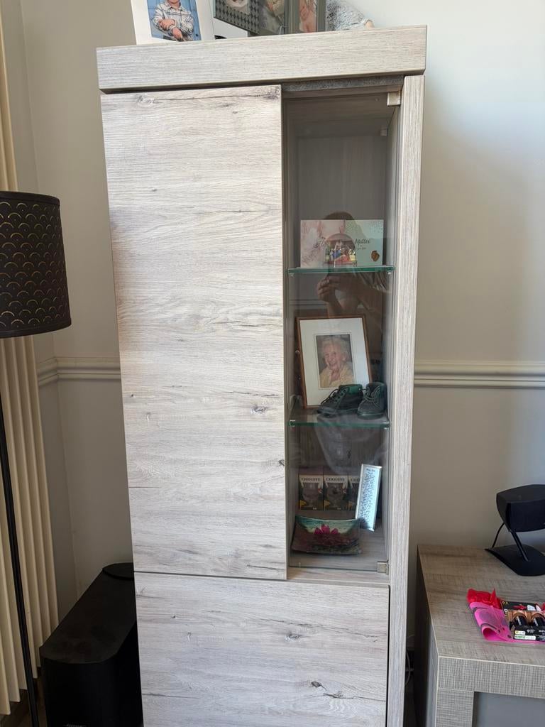 Kolom kast met verlichting, Huis en Inrichting, Kasten | Vitrinekasten, Ophalen, Glas, 50 tot 100 cm, Zo goed als nieuw