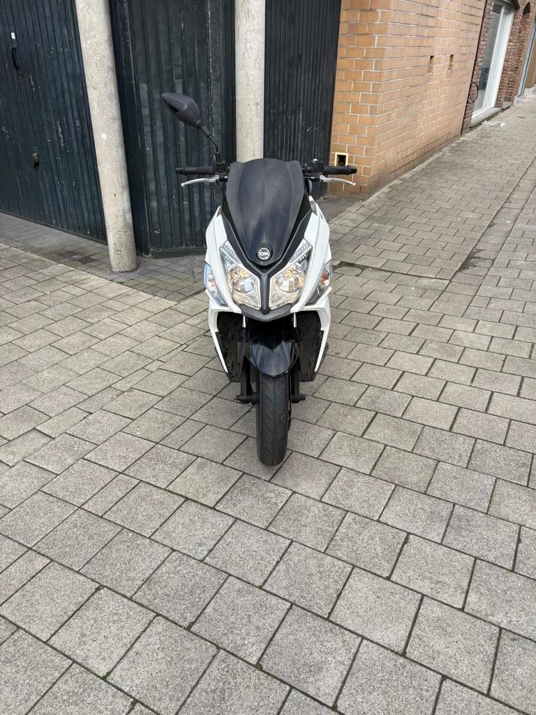 Motor 125CC SYM JET4 mag weg voor 1200, Fietsen en Brommers, Scooters | SYM, Ophalen, Zo goed als nieuw