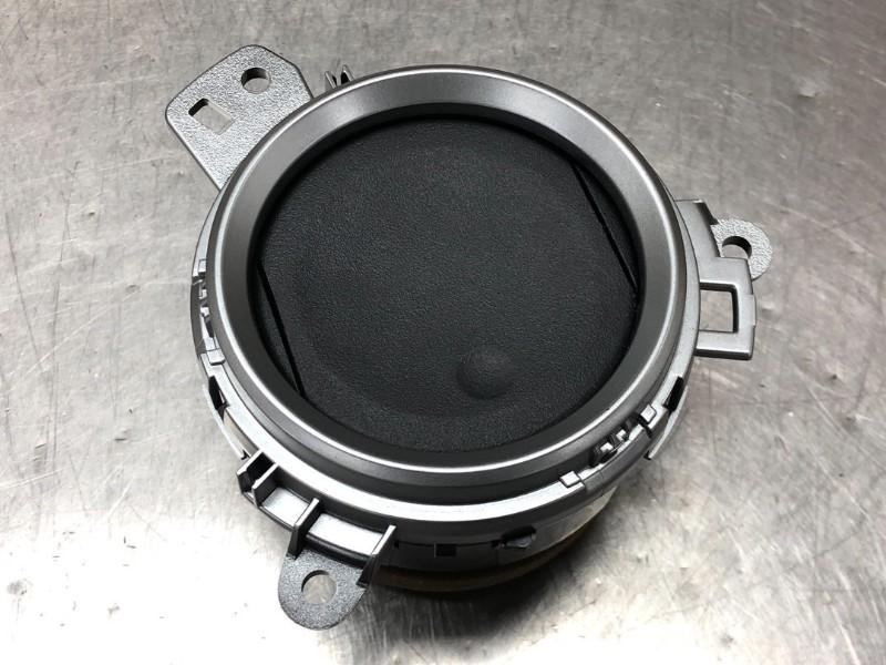 DIVERS Luchtrooster zijkant Toyota Auris (E18), Utilisé, Toyota