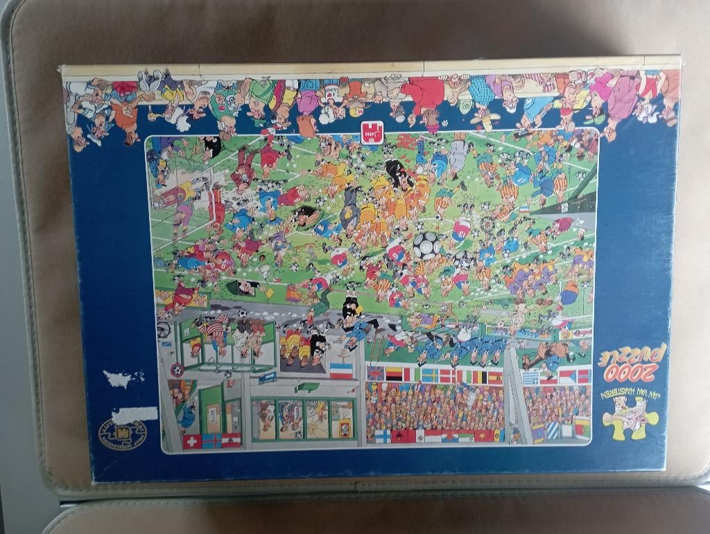 Jan van Haasteren  2000 stukjes, Hobby en Vrije tijd, Denksport en Puzzels, Ophalen of Verzenden, Meer dan 1500 stukjes, Zo goed als nieuw