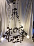 Kroonluchter, Ophalen