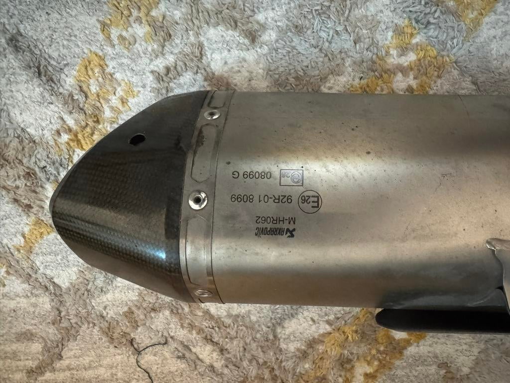 Akrapovic cartouche, Motoren, Particulier