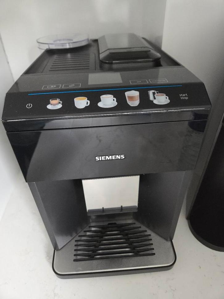 Siemens EQ500 Integral comme neuve, Electroménager, Cafetières
