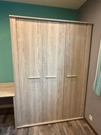 Armoire 3 portes, Maison & Meubles, Armoires | Penderies & Garde-robes, En bois, Avec tablette(s), 100 à 150 cm, Utilisé