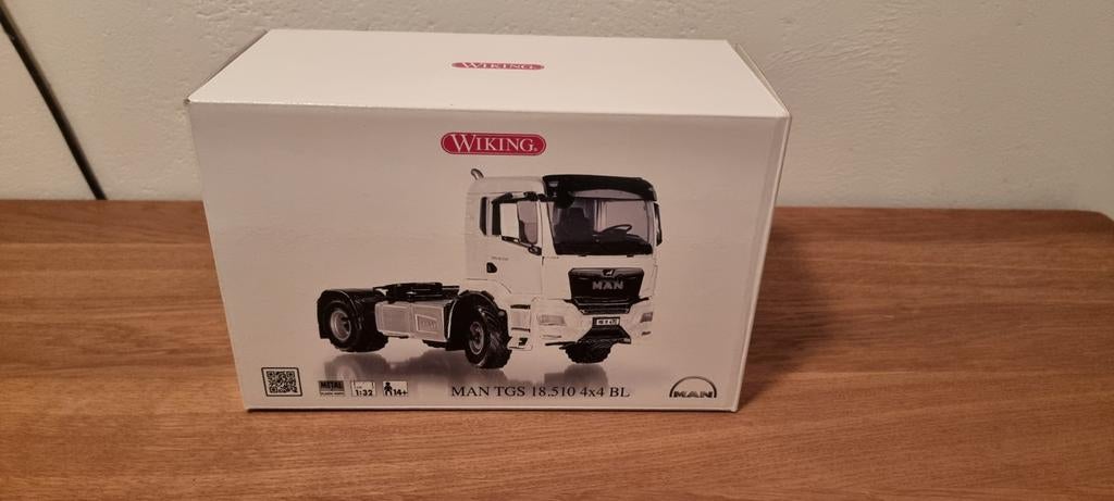 MAN TGS 4x4 blanc - Wiking, Hobby & Loisirs créatifs, Voitures miniatures | 1:32, Enlèvement ou Envoi, Neuf, Tracteur et Agriculture