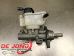 Hoofdremcilinder van een Volkswagen Golf, Gebruikt, -, Volkswagen, -