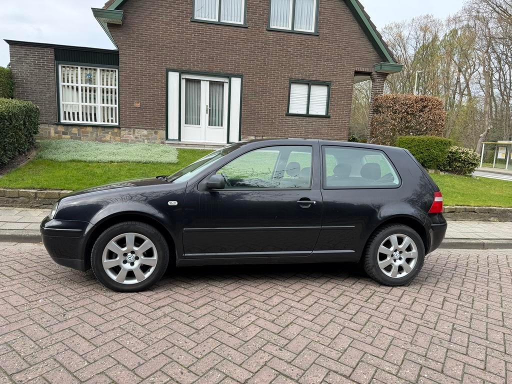 Volkswagen Golf Rabbit 1.4i essence carpass, Autos, Volkswagen, Achat, Entreprise, Boîte manuelle, Entretenue par le concessionnaire